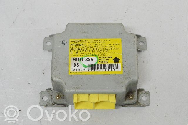 Unidad de control/módulo del Airbag   MR368386