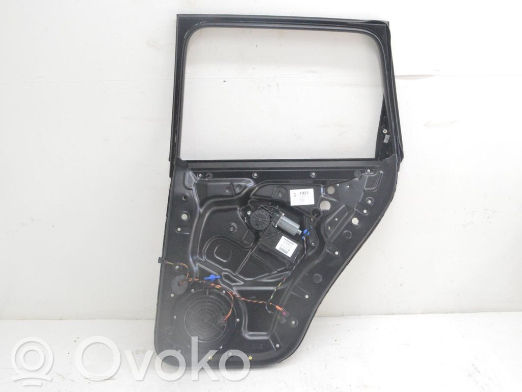 Regulador de puerta trasera con motor   7L0839354K