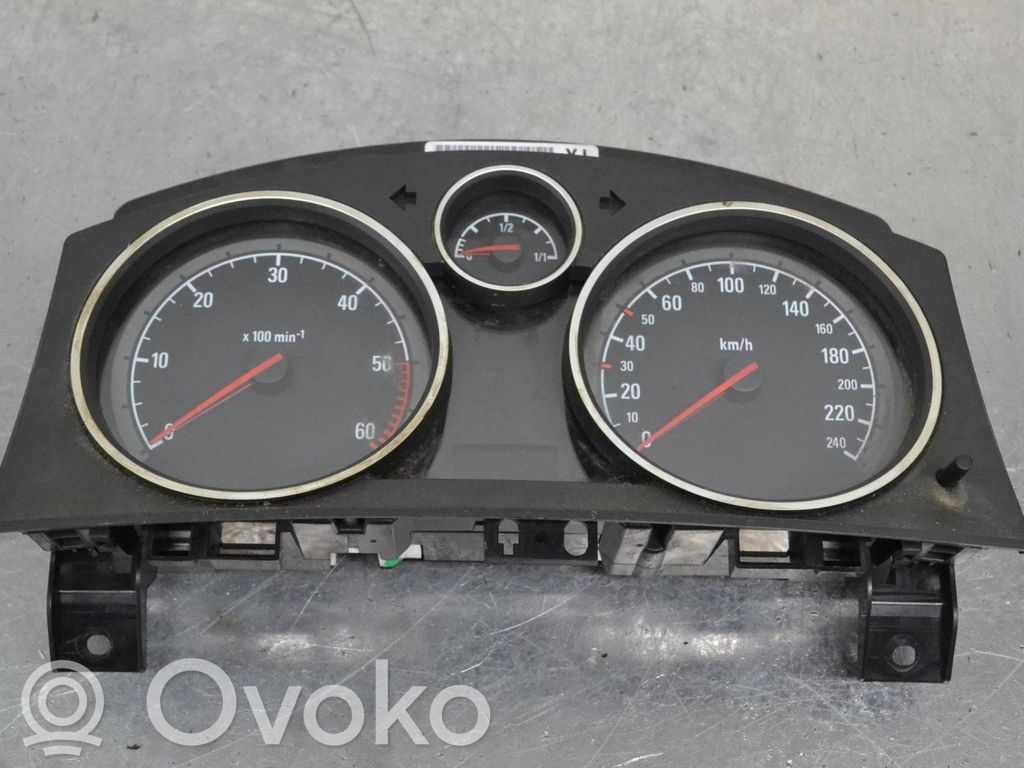 Opel Astra H Vitezometru (grup de instrumente)