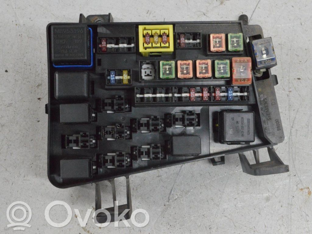 Module de fusibles   MR301312