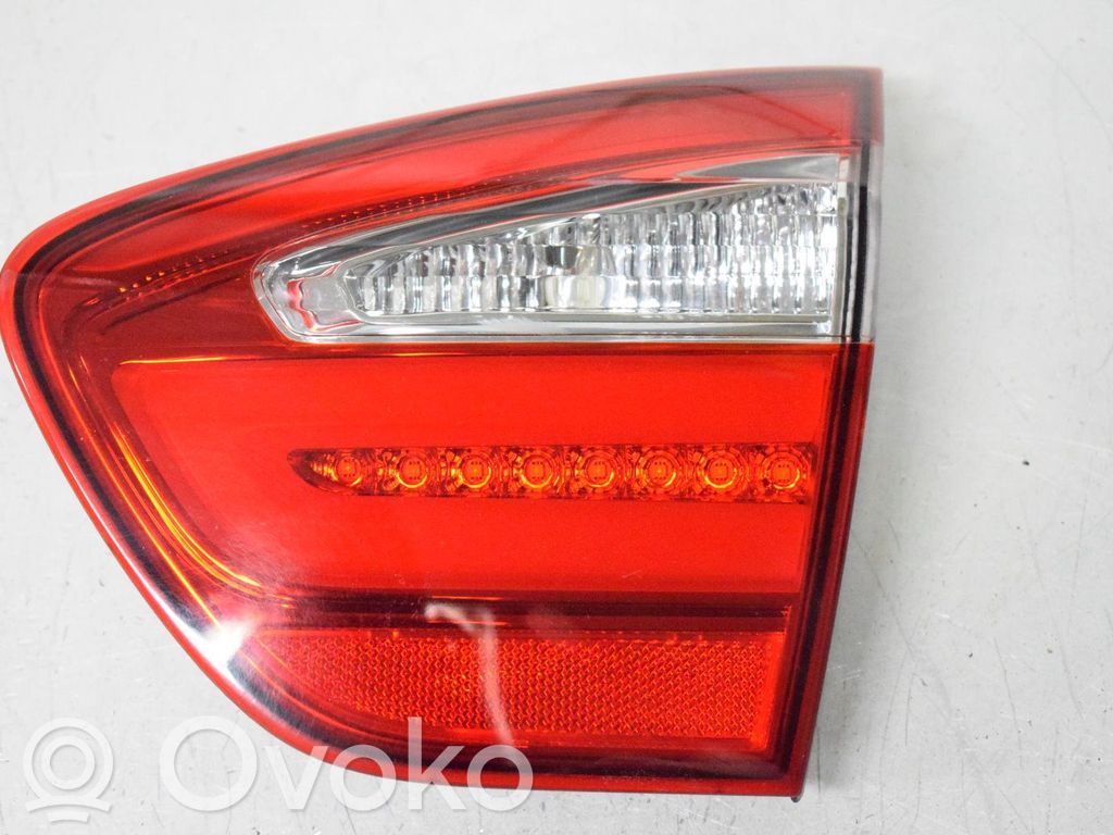 KIA Rio Luci posteriori del portellone del bagagliaio
