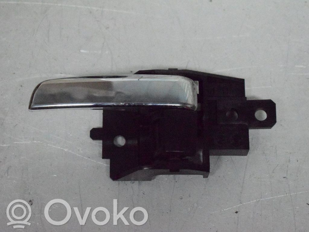 Manecilla interna puerta delantera   100623G