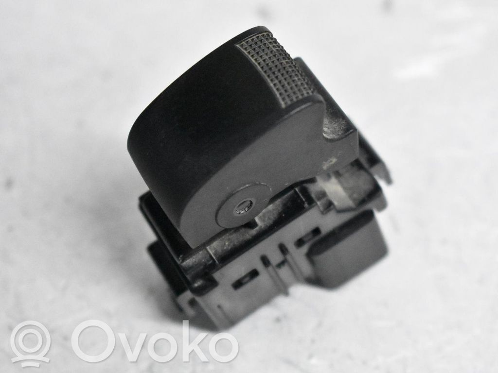 Przyciski szyb   9970F24