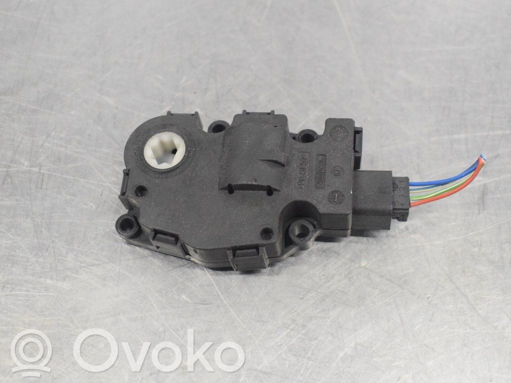 BMW 3 F30 F35 F31 Motorino attuatore ricircolo aria dell’A/C 