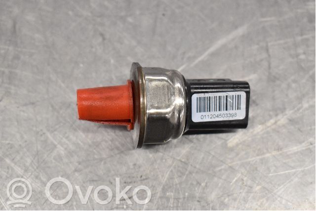 Régulateur de pression de carburant   011204503398