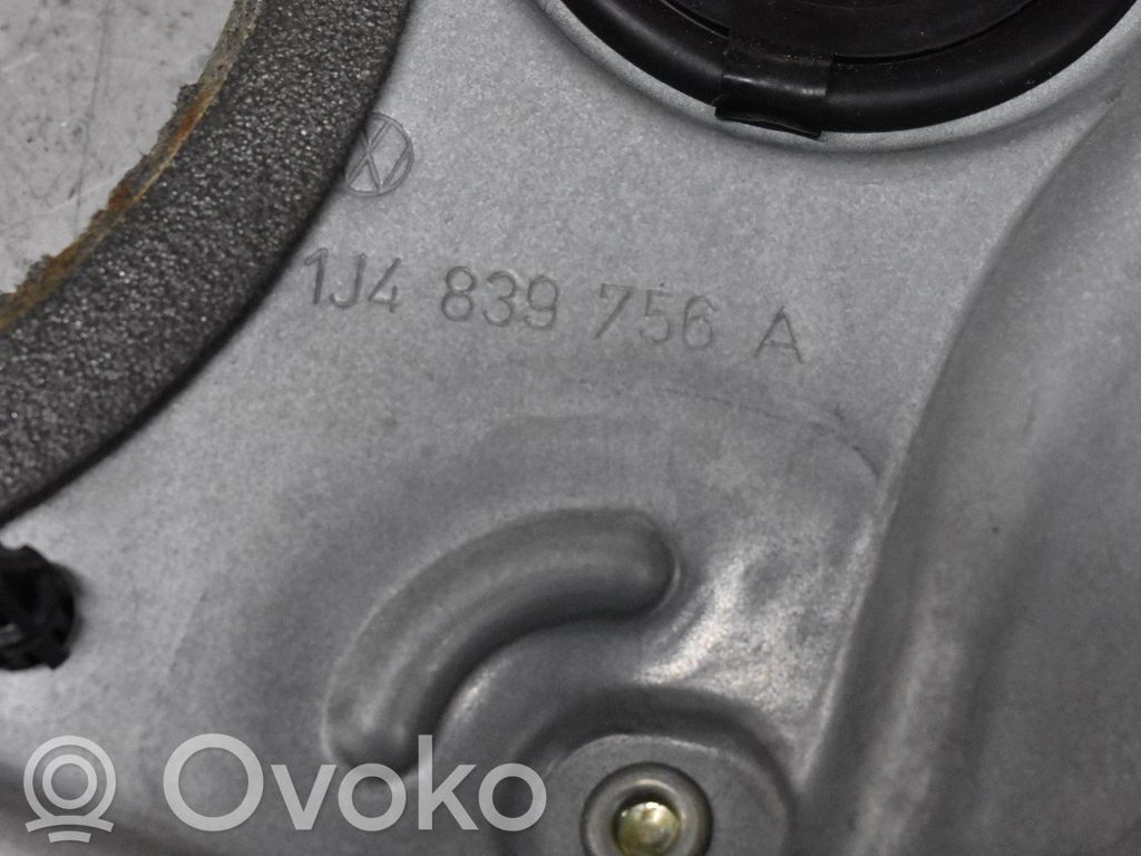 Volkswagen Golf IV Meccanismo di sollevamento del finestrino anteriore senza motorino