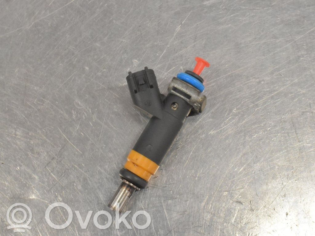 Inyector de combustible   05037479AC