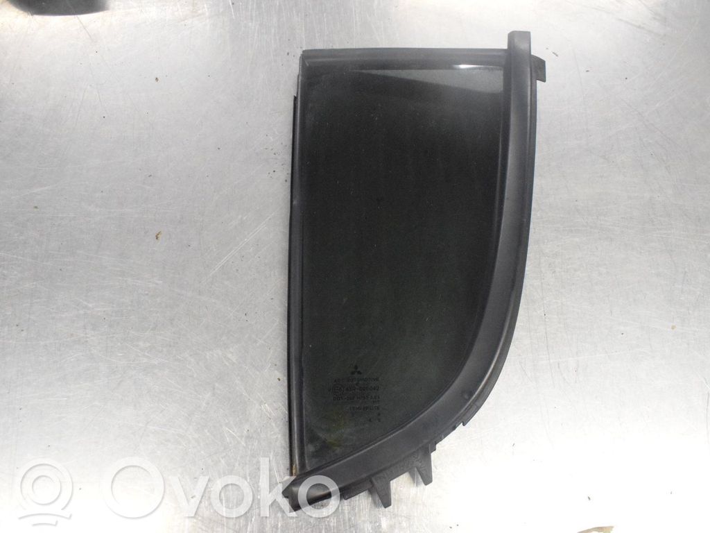 Mitsubishi L200 Dreiecksfenster Dreiecksscheibe Tür hinten 