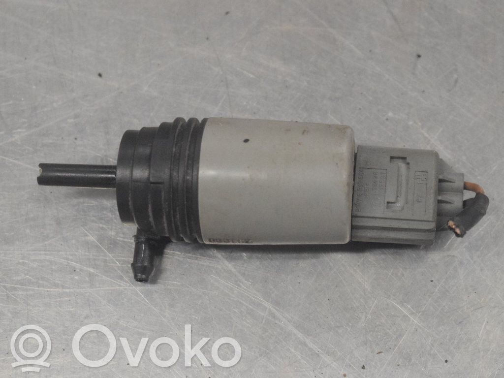 Pompe de lave-glace de pare-brise   67126934159