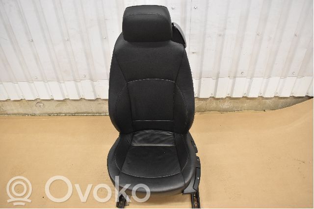 Asiento delantero del conductor