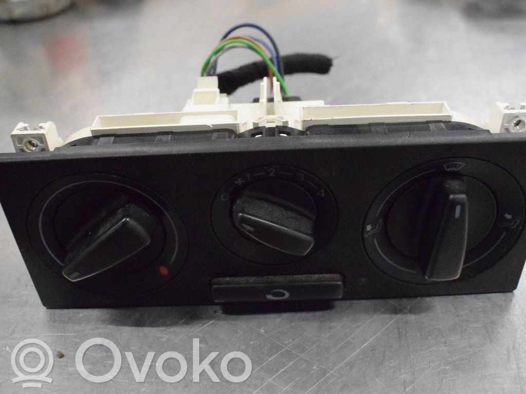 Unidad de control climatización   1J0819045G
