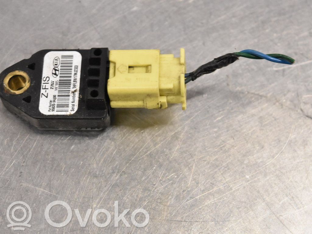 Turvatyynyn törmäysanturi   959201H100