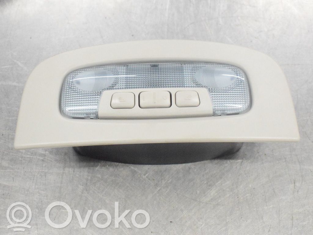 Otras luces interiores   6M2113D770BA