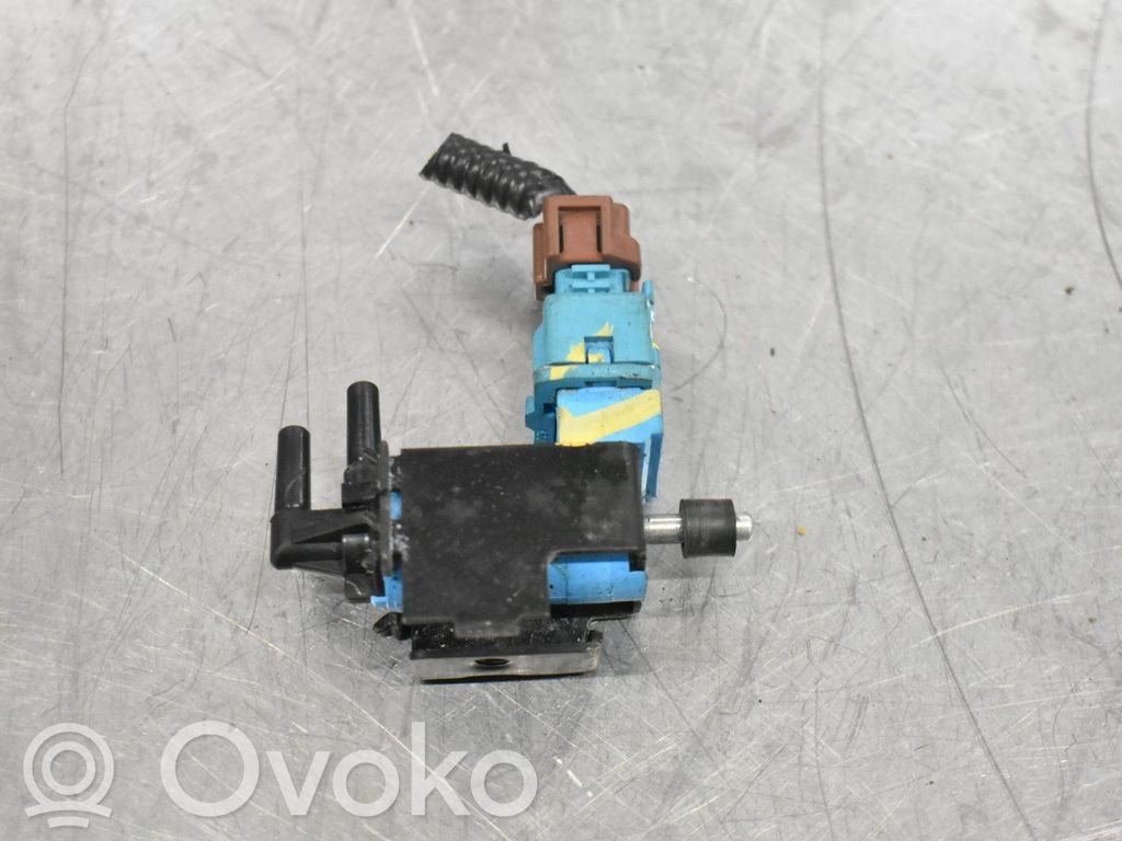 Válvula de vacío   894384335
