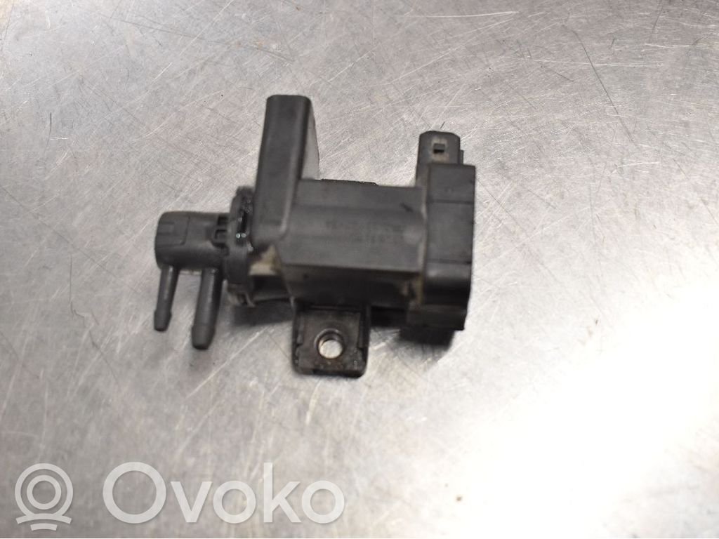 Válvula de vacío   25183170