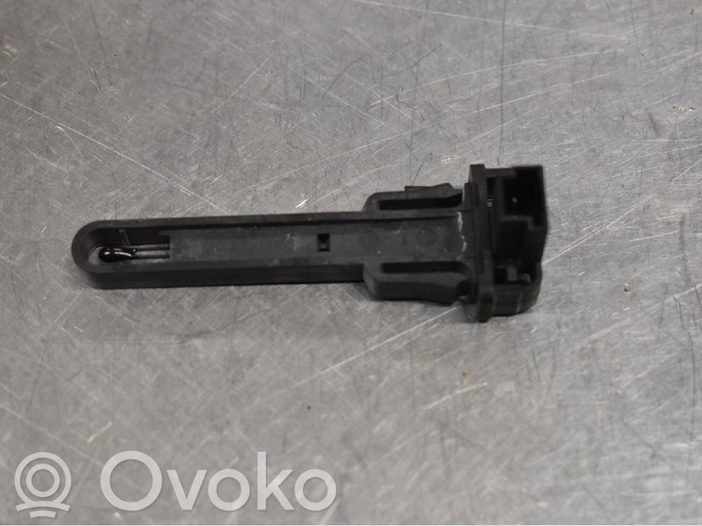 Interior temperature sensor   6930015,64116930015,983759R