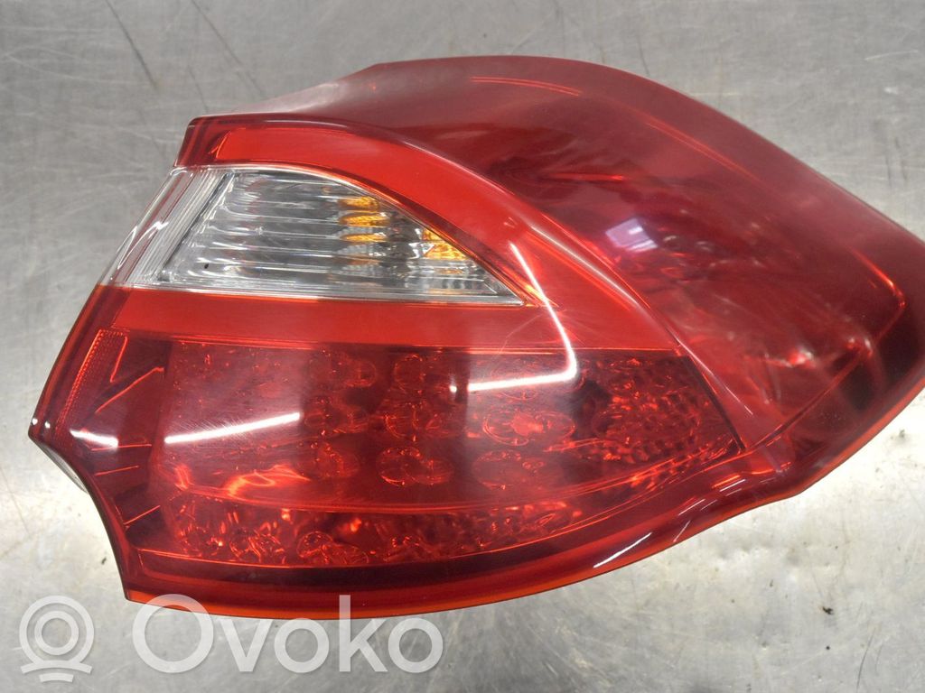 KIA Ceed Luci posteriori