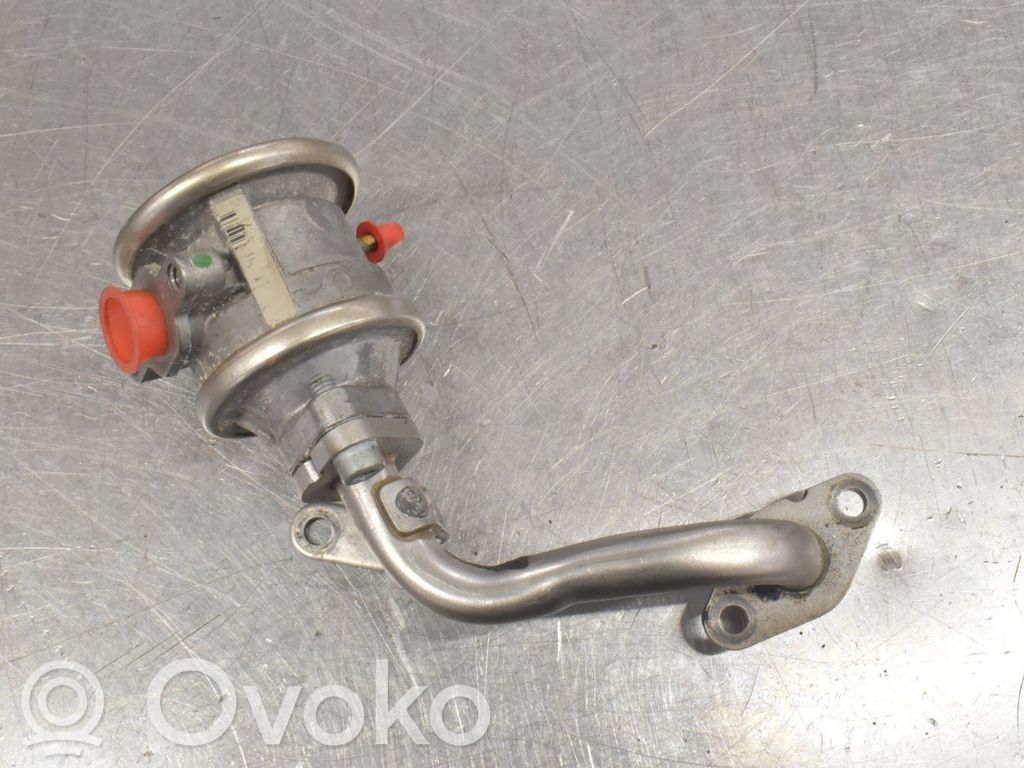 Audi A4 S4 B7 8E 8H Valvola EGR 
