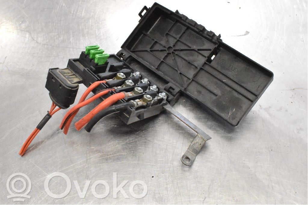 Skoda Octavia Mk1 (1U) Modul siguranțe 