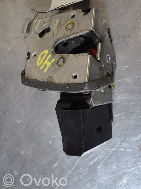 BMW 5 E39 Rear door lock 