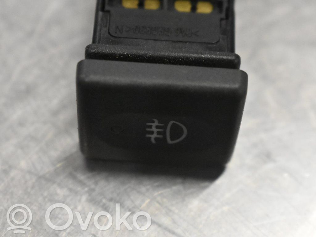 Interruptor de luz antiniebla   YUG000530LNF