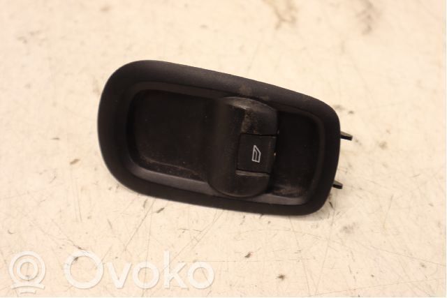 Interrupteur commade lève-vitre   BM5T14529BA