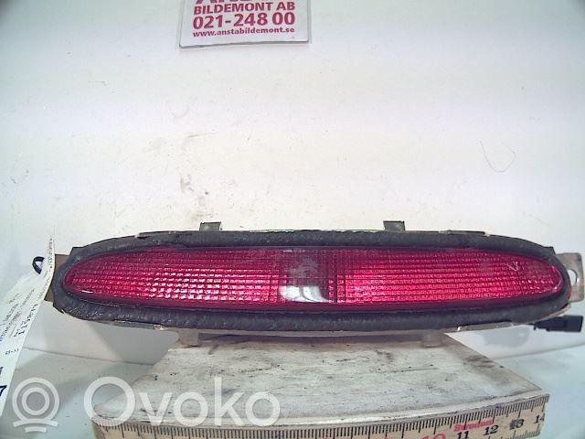 Third/center stoplight   04630234