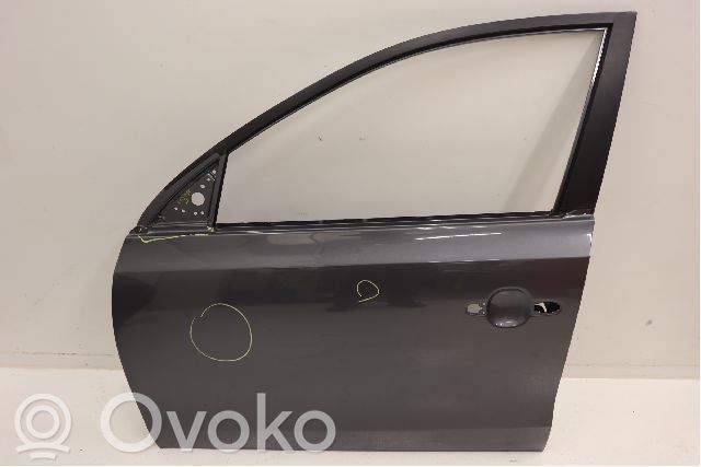 Puerta delantera   760032R010