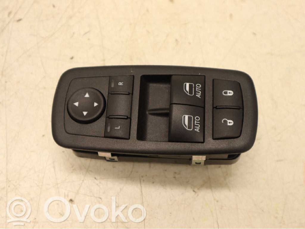 Dodge Challenger Electric window control switch 