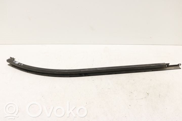 Toyota Proace Vidurinė slidė 