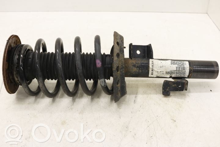 Volvo XC60 Ammortizzatore anteriore con molla elicoidale 