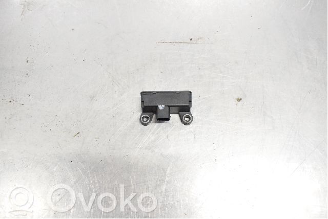 Senzor radar distronic   95B907637E