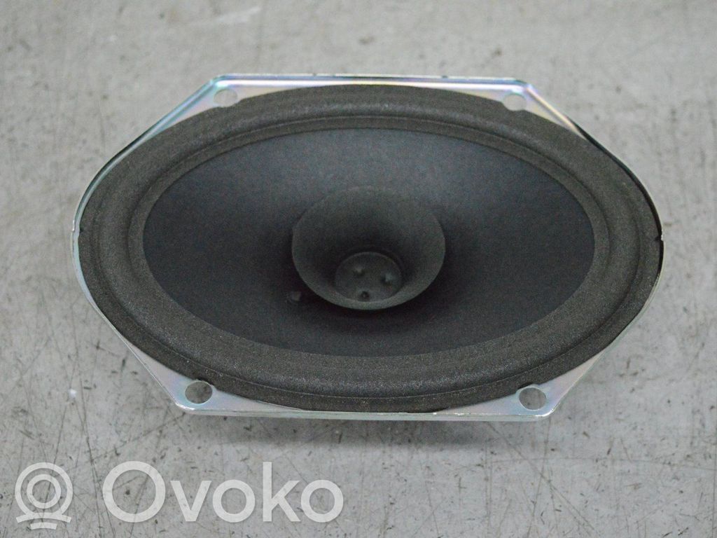Front door speaker   YC1F18932AB