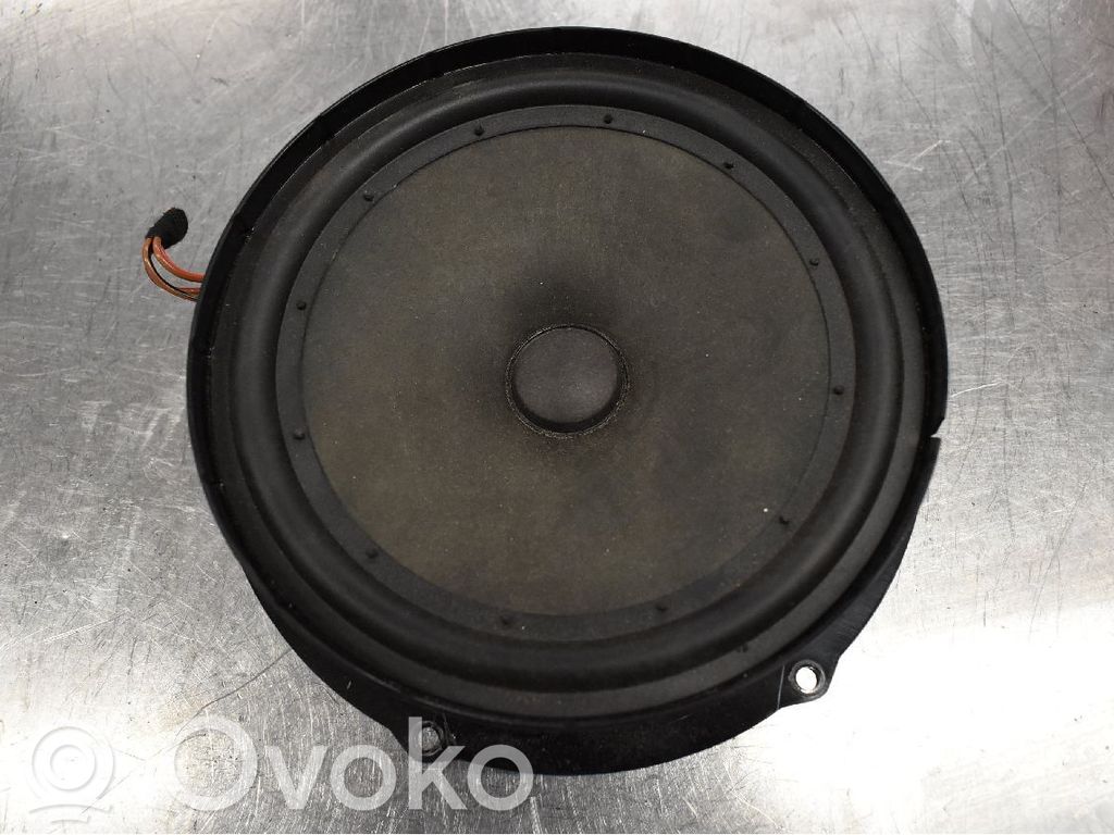 Altavoz de la puerta delantera   1KM035454D