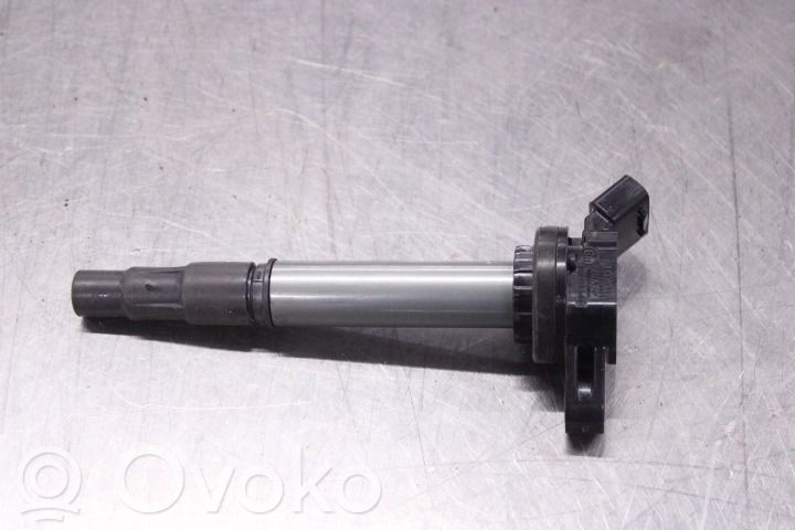 Toyota Auris E180 Bobina di accensione ad alta tensione