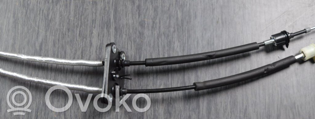 Renault Kadjar Gear shift cable linkage 
