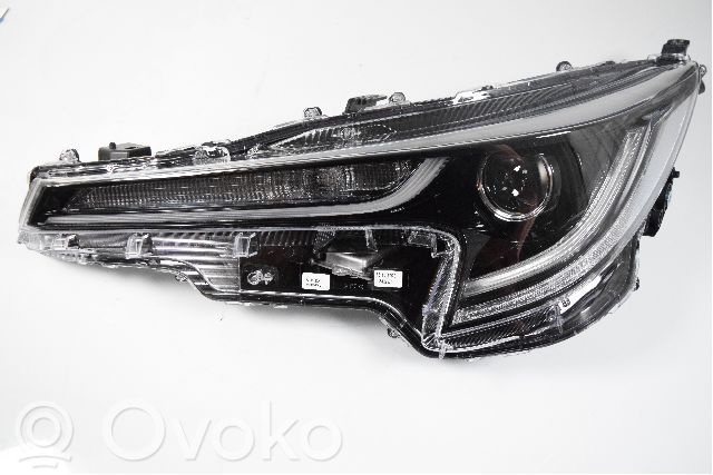 Headlight/headlamp   8115002S70