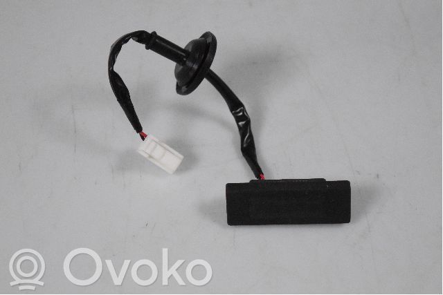 Renault Kadjar Takaluukun avauskytkimen painike/kytkin 
