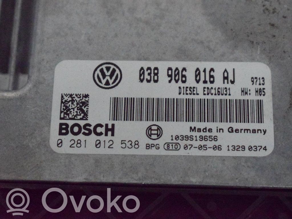 Volkswagen Transporter - Caravelle T5 Unité de commande / module d'injection