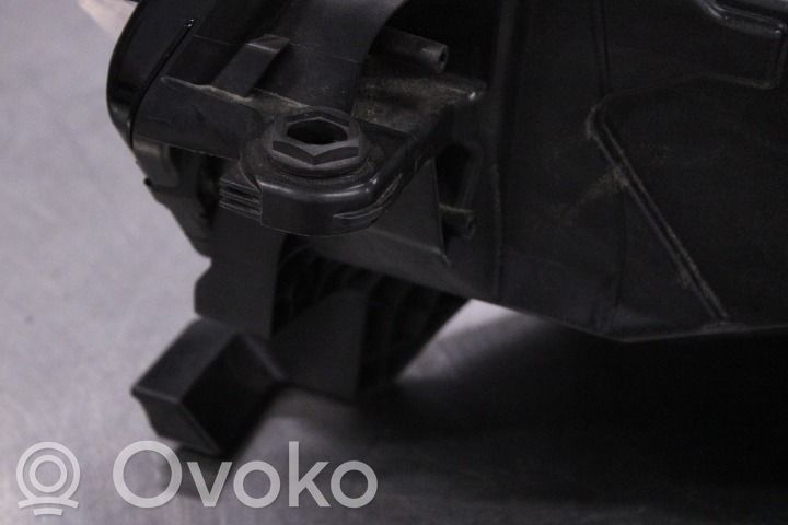 Skoda Octavia Mk4 Faro delantero/faro principal 