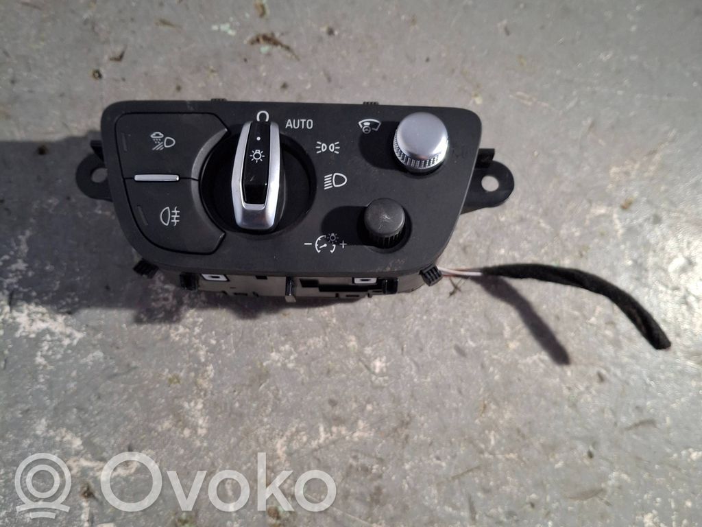 Light switch   4M0941531P