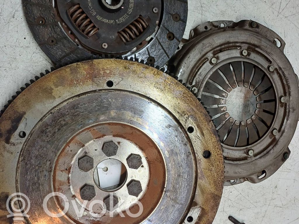 Opel Corsa D Sankabos komplektas 
