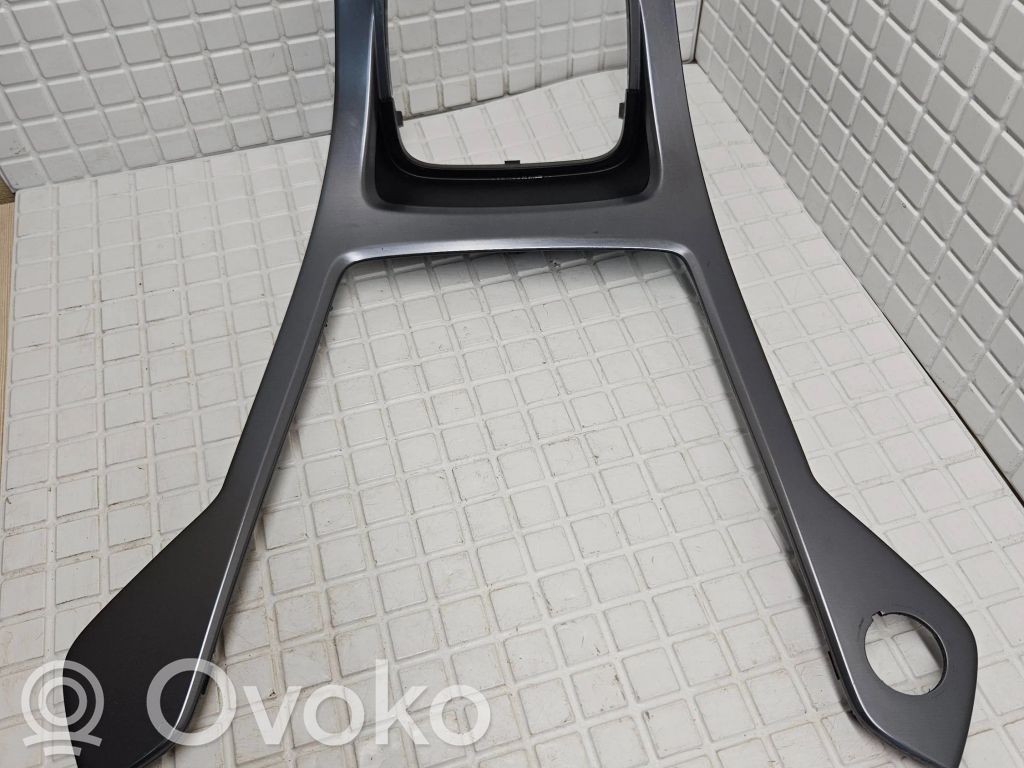 Ford Mondeo MK IV Dashboard center trim panel 
