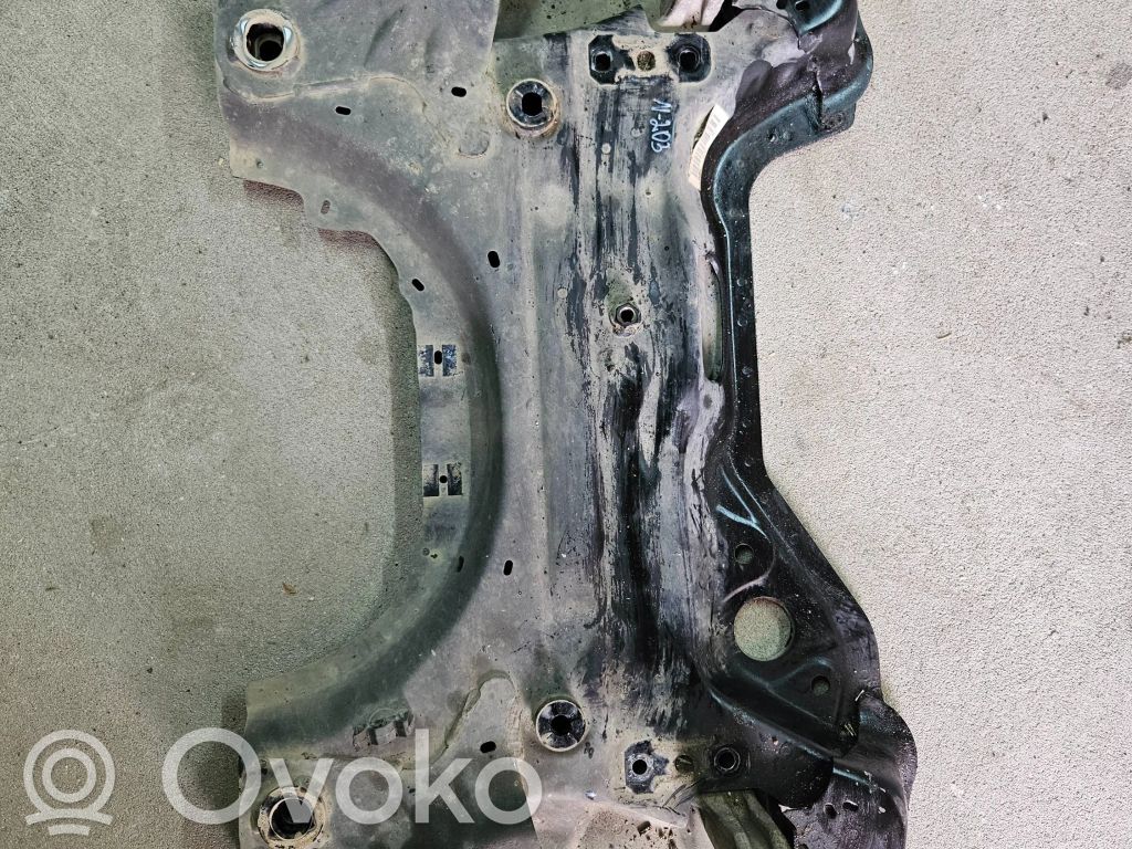 Peugeot 308 Front subframe 