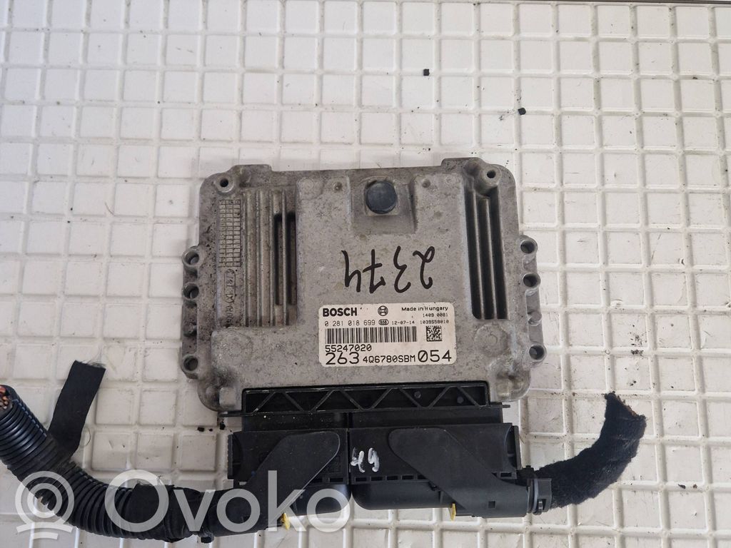 Opel Combo D Unidad de control/módulo del motor 