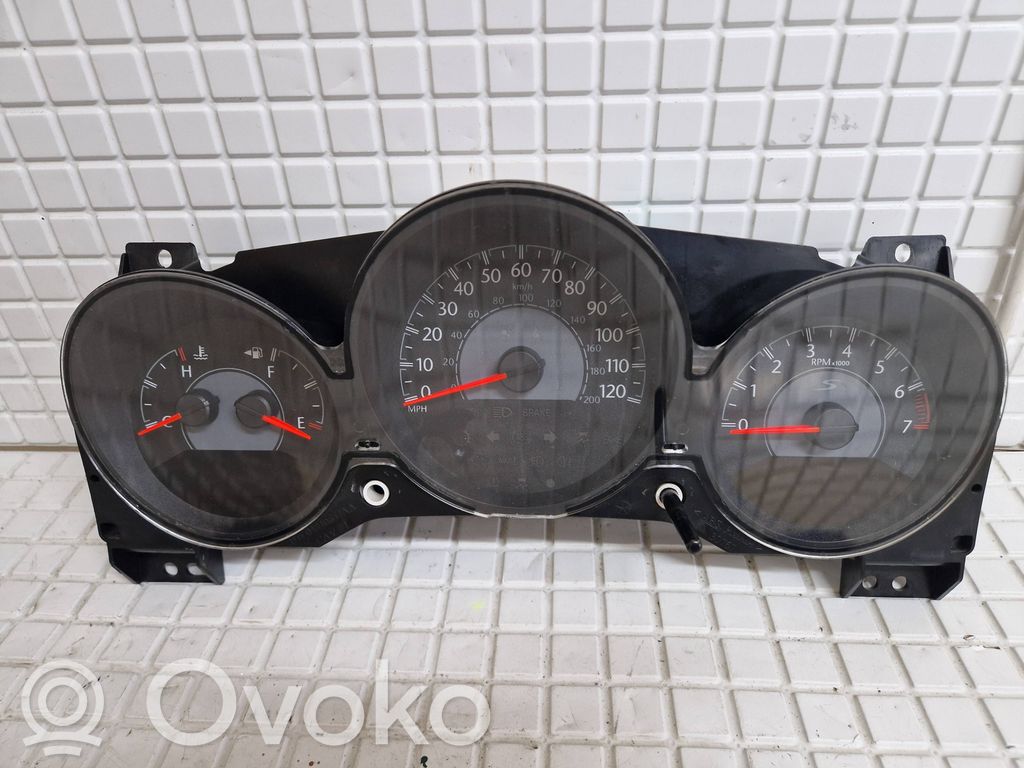 Chrysler 200 Speedometer (instrument cluster) 