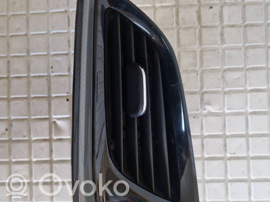 Opel Insignia B Griglia di ventilazione centrale cruscotto 