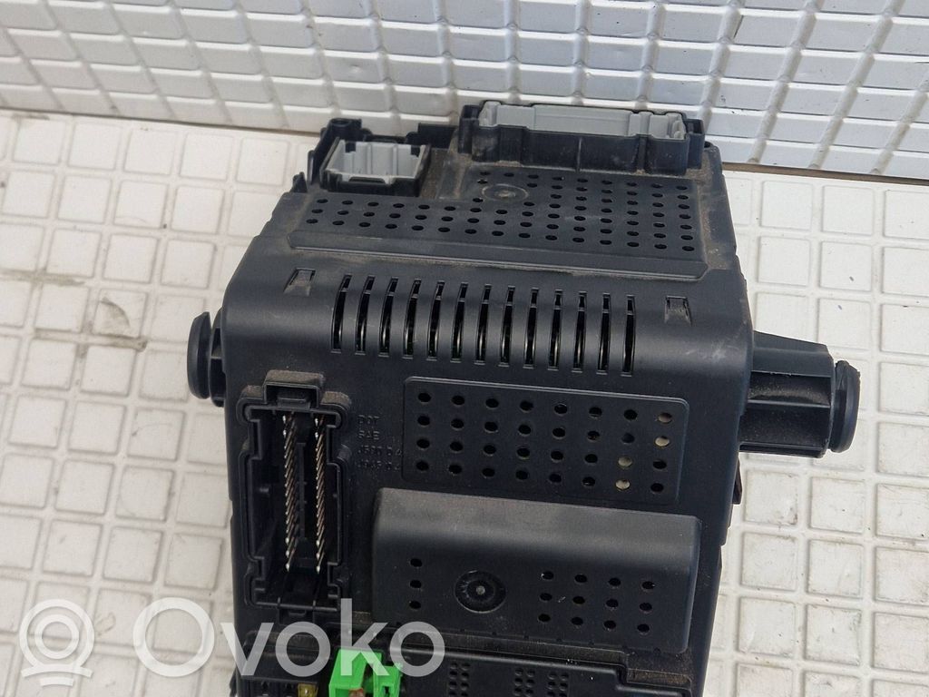 Volvo XC90 Unidad de control/módulo de carrocería central 