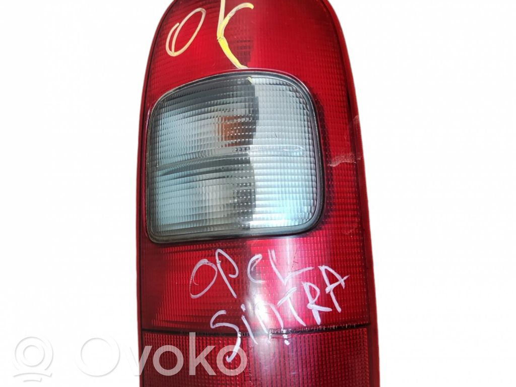 Opel Sintra Lampă spate în caroserie 