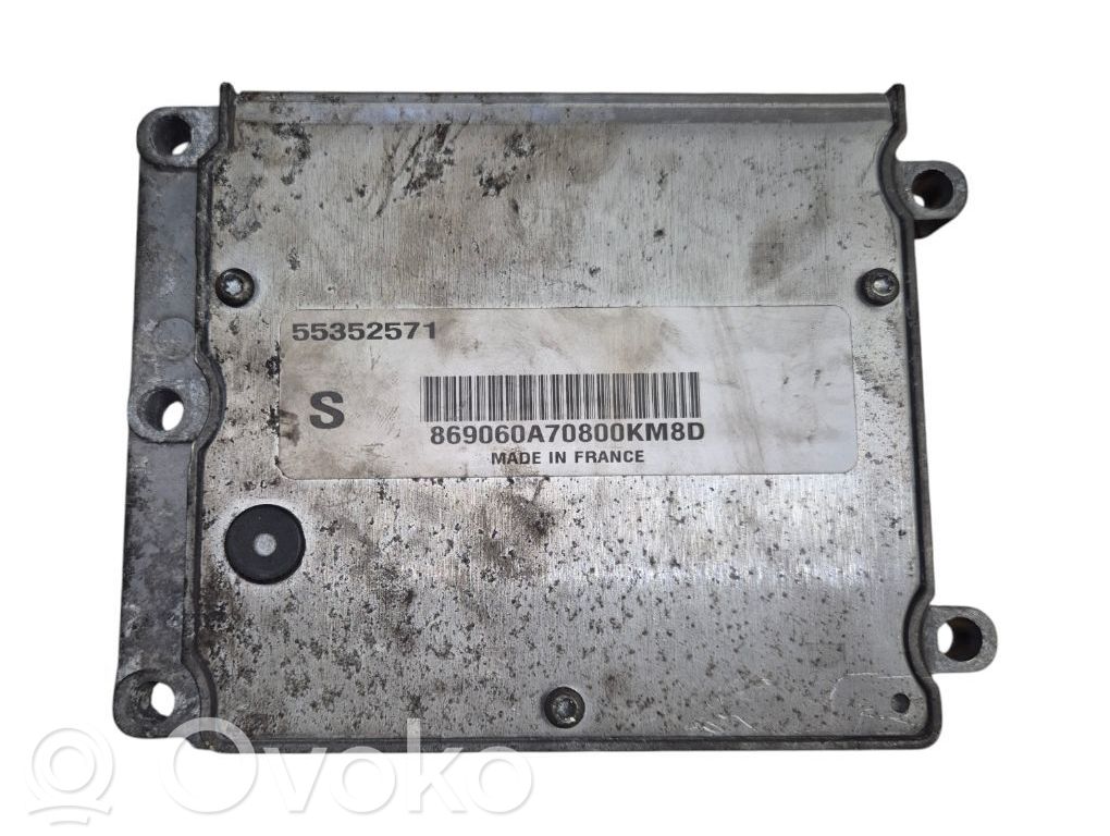 Engine control unit/module   55352571,869060A70800KM8D